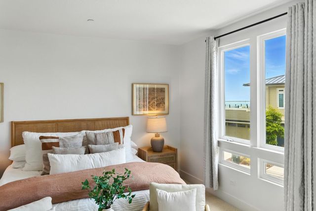 19 Waterline Place, Richmond, CA 94801