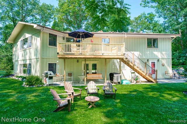4423 Mason Road, Howell, MI 48843