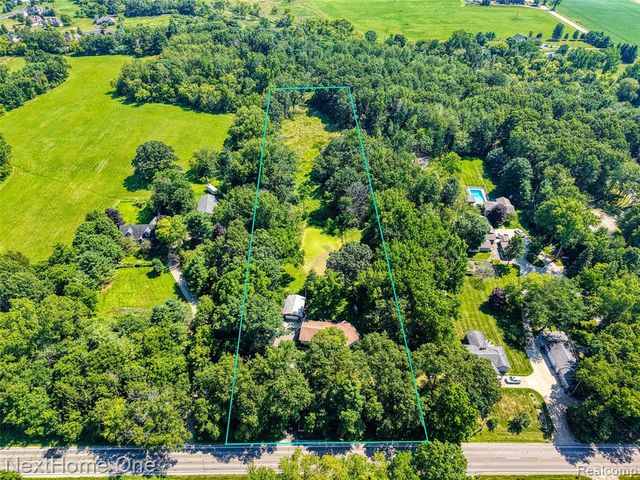 4423 Mason Road, Howell, MI 48843