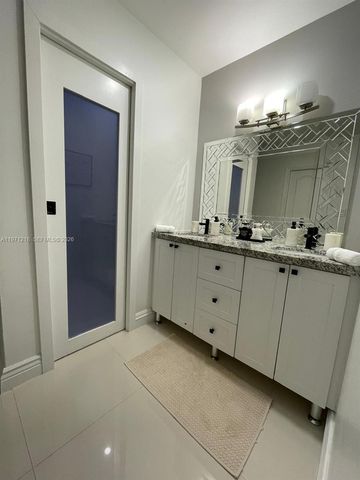 13123 SW 26th Ter, Miami, FL 33175