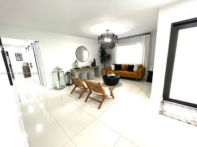 13123 SW 26th Ter, Miami, FL 33175