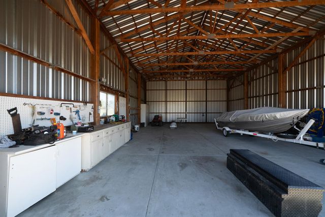 16861 Paula Road, Madera, CA 93636