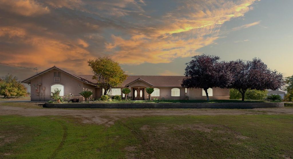 16861 Paula Road, Madera, CA 93636