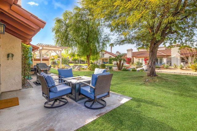117 Trento Circle, Palm Desert, CA 92211