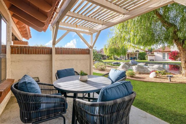 117 Trento Circle, Palm Desert, CA 92211