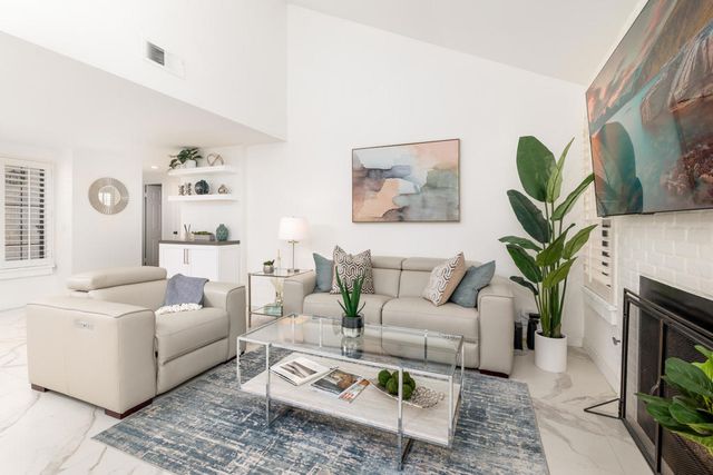 117 Trento Circle, Palm Desert, CA 92211