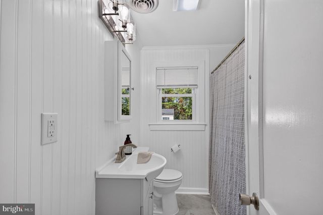 611 E LINCOLN AVE, Salisbury, MD 21804