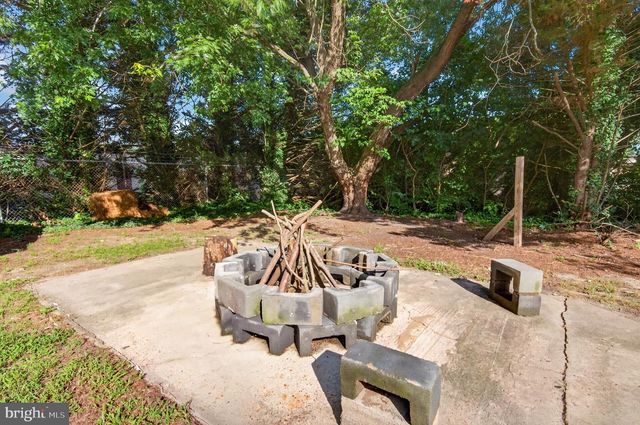 611 E LINCOLN AVE, Salisbury, MD 21804