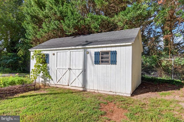 611 E LINCOLN AVE, Salisbury, MD 21804