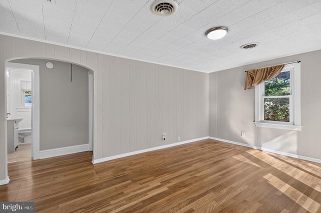 611 E LINCOLN AVE, Salisbury, MD 21804