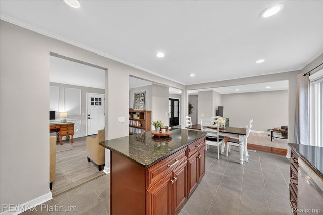 23935 Lynwood Drive, Novi, MI 48374