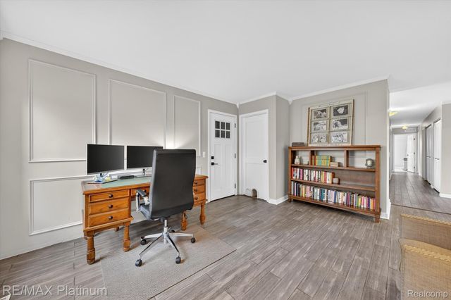 23935 Lynwood Drive, Novi, MI 48374