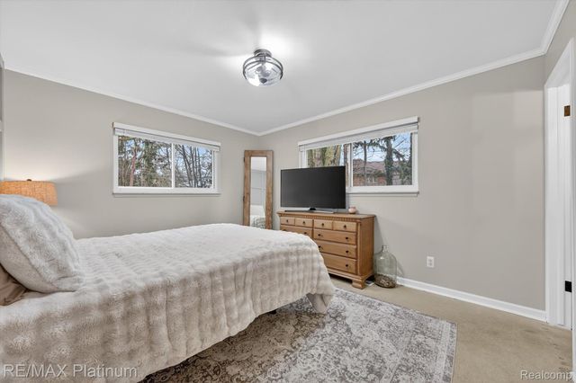 23935 Lynwood Drive, Novi, MI 48374