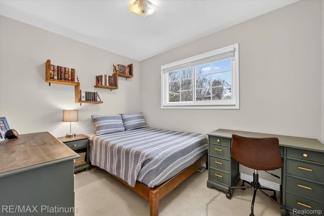 23935 Lynwood Drive, Novi, MI 48374