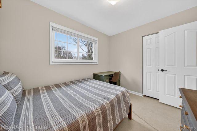 23935 Lynwood Drive, Novi, MI 48374