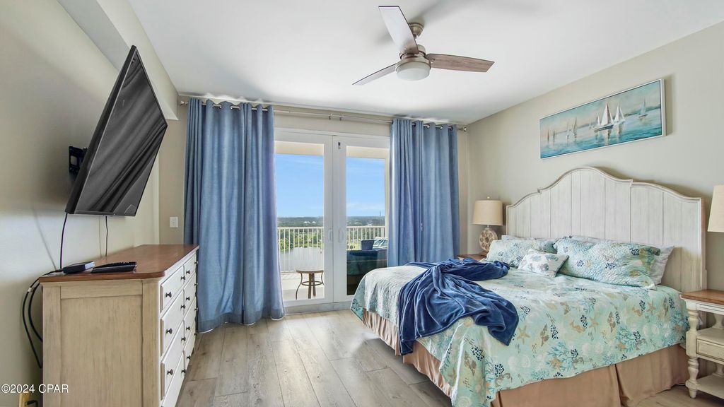Image 9 of property listing at 9902 S Thomas Drive 1233, Panama City Beach, FL 32408