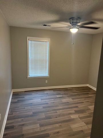 1932 ALCY RD, Memphis, TN 38114