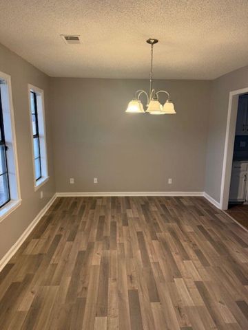 1932 ALCY RD, Memphis, TN 38114