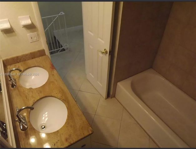 6709 N Kendall Dr 228, Pinecrest, FL 33156