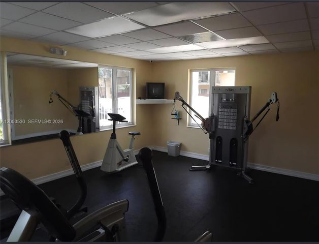 6709 N Kendall Dr 228, Pinecrest, FL 33156