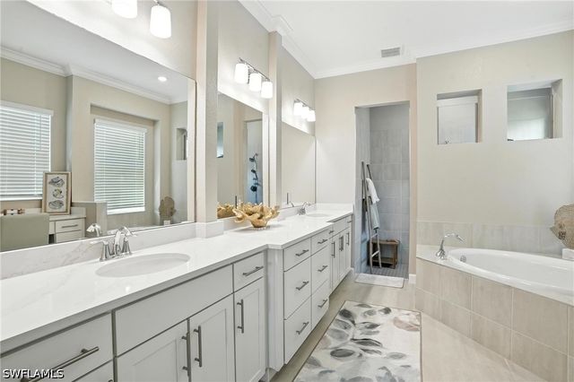 15027 Longs LN, Babcock Ranch, FL 33982