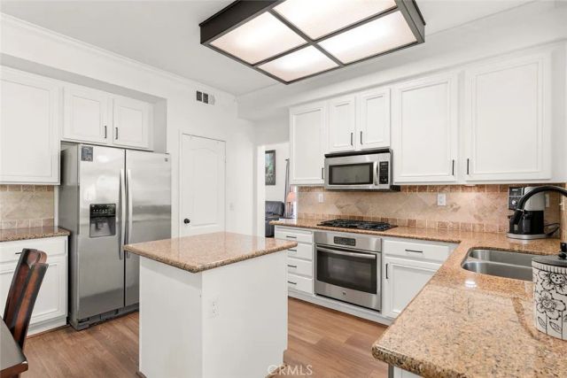 42276 Camino Merano, Temecula, CA 92592
