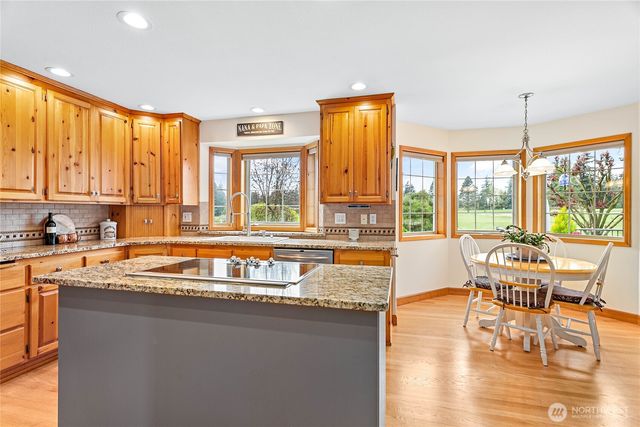 1806 Fairview Court, Lynden, WA 98264