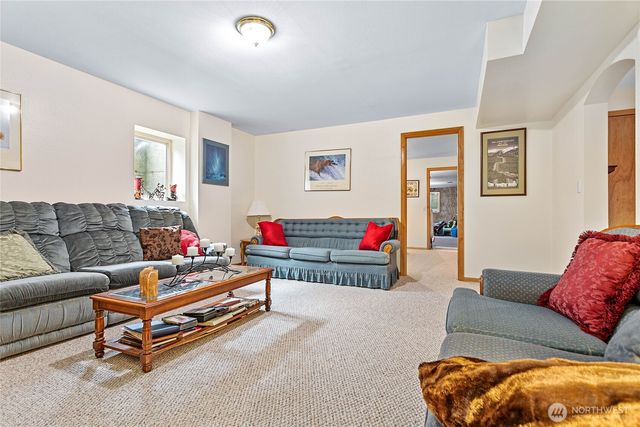 1806 Fairview Court, Lynden, WA 98264