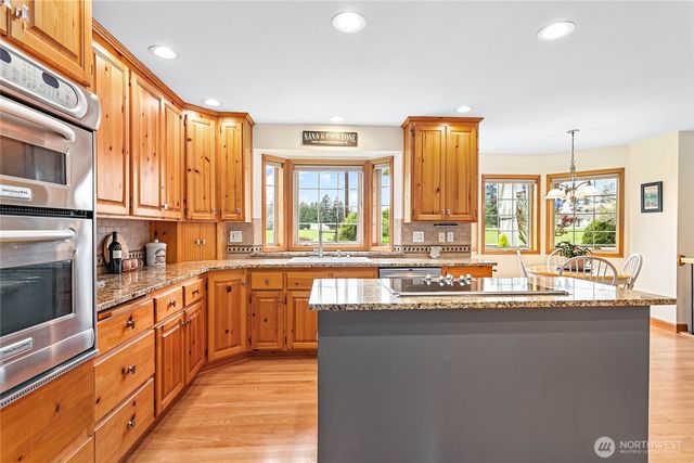 1806 Fairview Court, Lynden, WA 98264