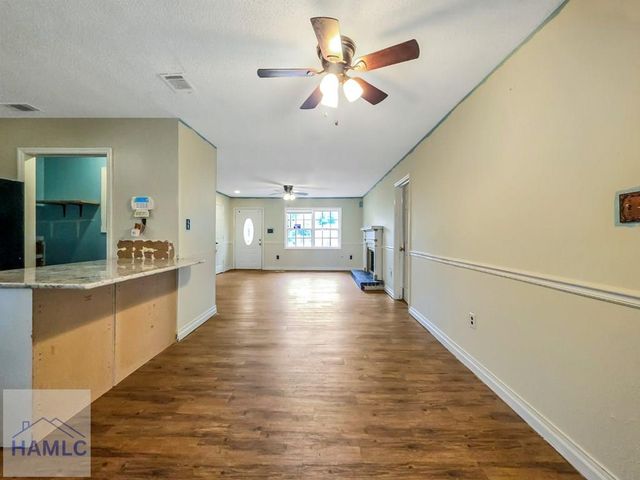514 Heritage Drive, Hinesville, GA 31313