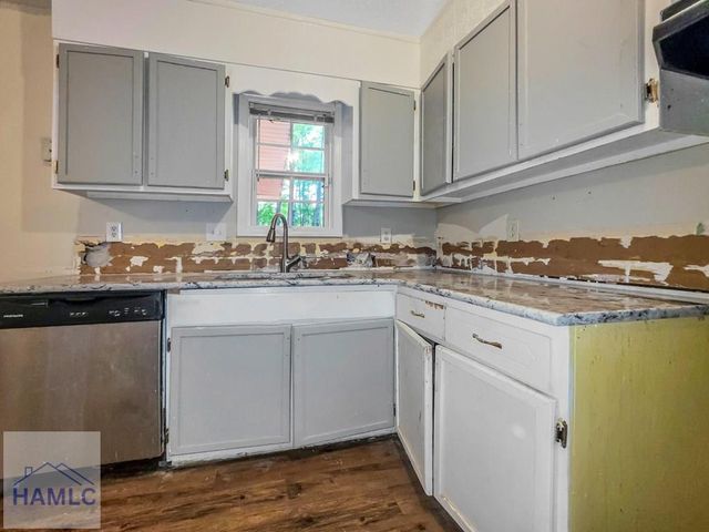 514 Heritage Drive, Hinesville, GA 31313