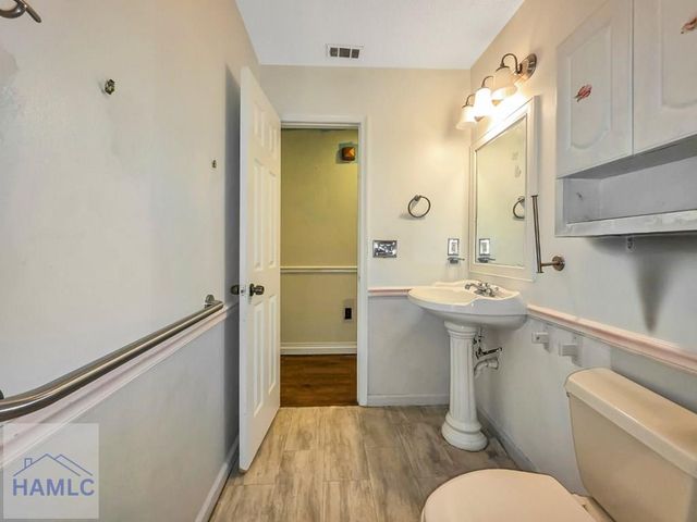 514 Heritage Drive, Hinesville, GA 31313