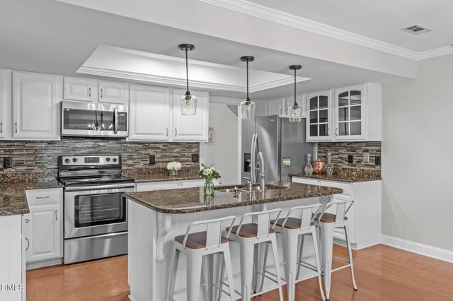 106 Wimbledon Court, Cary, NC 27511