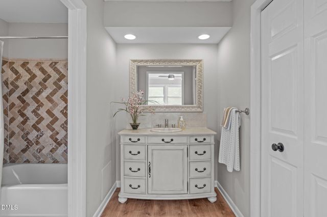 106 Wimbledon Court, Cary, NC 27511