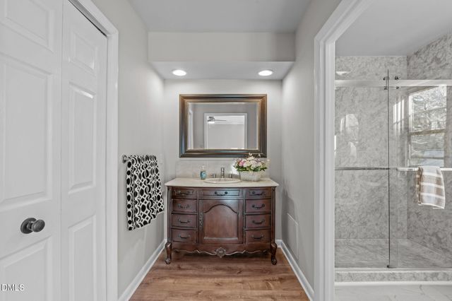 106 Wimbledon Court, Cary, NC 27511