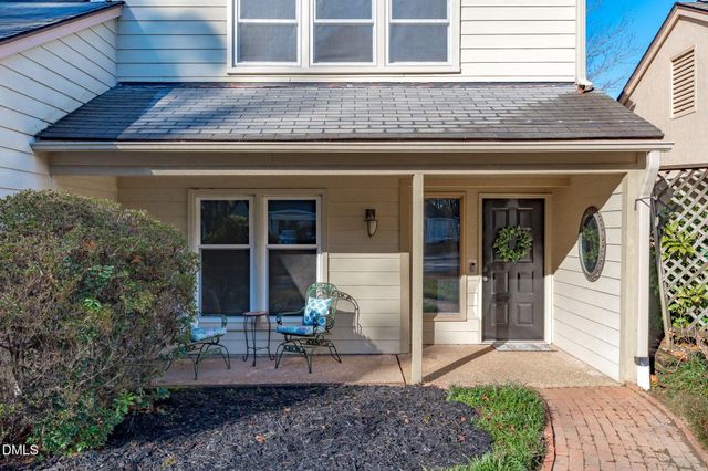 106 Wimbledon Court, Cary, NC 27511