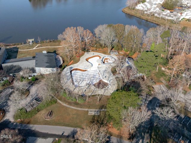 106 Wimbledon Court, Cary, NC 27511