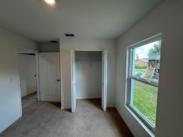 532 SW Buswell Avenue, Port St. Lucie, Port St Lucie, FL 34983