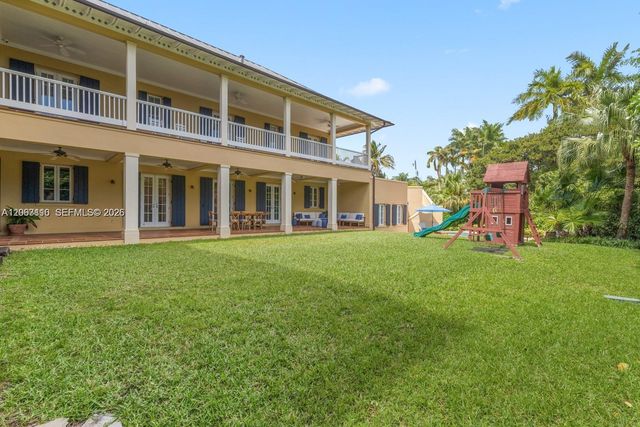 685 Harbor Ln, Key Biscayne, FL 33149