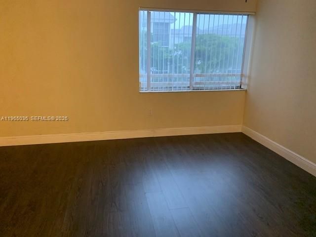 731 N Pine Island Rd 305, Plantation, FL 33324