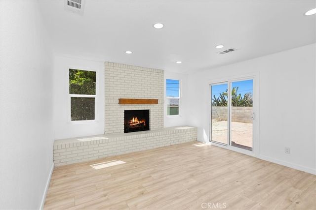 2990 Avalon, Jurupa Valley, CA 92509