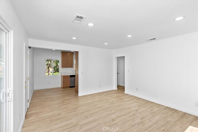 2990 Avalon, Jurupa Valley, CA 92509