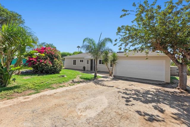 2990 Avalon, Jurupa Valley, CA 92509