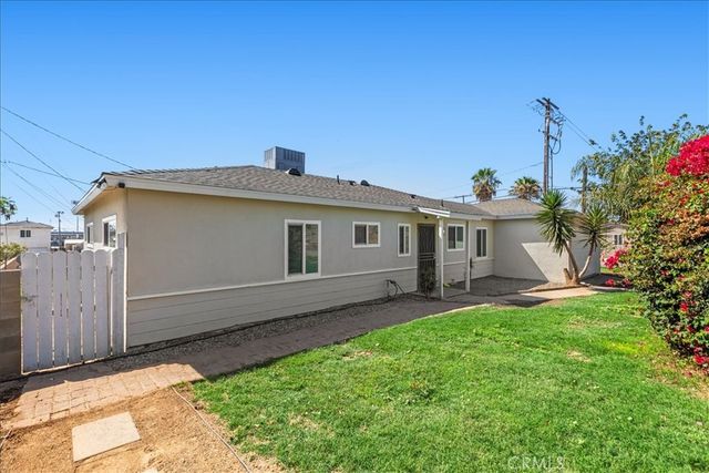 2990 Avalon, Jurupa Valley, CA 92509