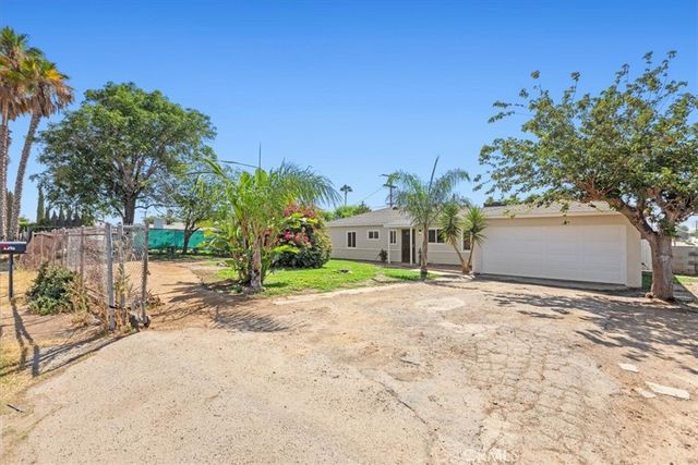 2990 Avalon, Jurupa Valley, CA 92509