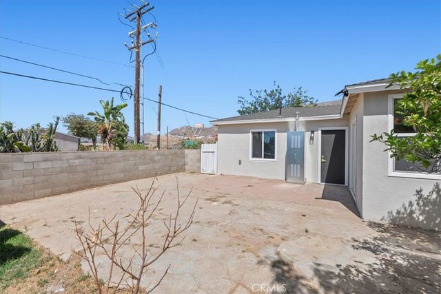 2990 Avalon, Jurupa Valley, CA 92509