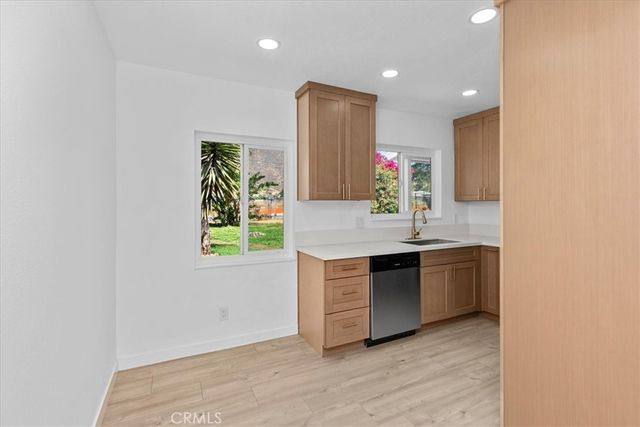 2990 Avalon, Jurupa Valley, CA 92509