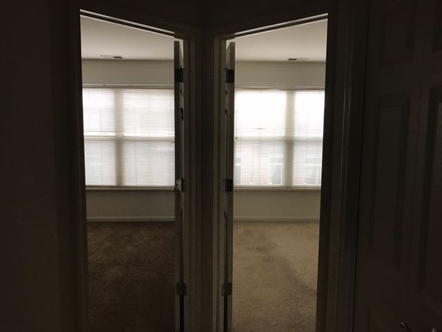 717 N Keystone Lane, Vernon Hills, IL 60061