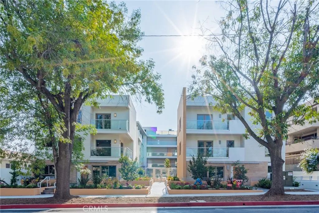137 S Wilson Avenue 107, Pasadena, CA 91106