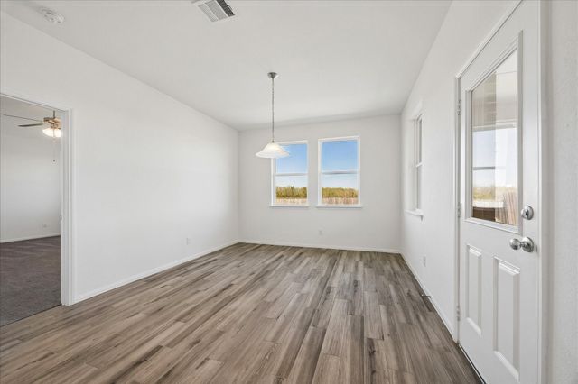 250 Ashley Way, Alvin, TX 77511